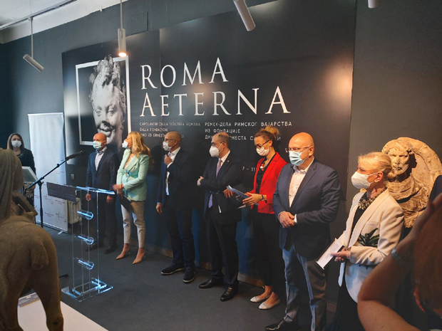 Јединствена изложба у Музеју Новог Сада: Вечни Рим као инспирација (ФОТО)